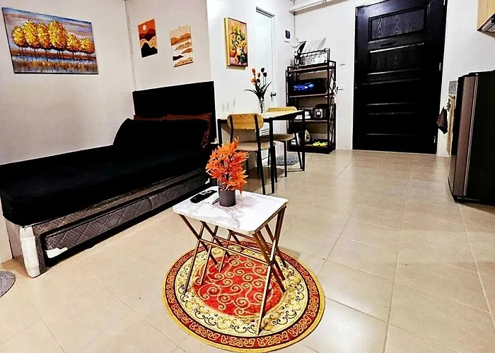 アパート Cozy Plumera Near Mactan Airport Bankal